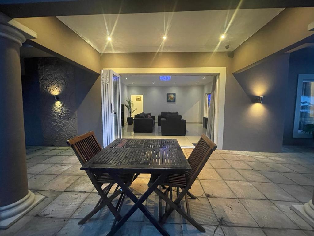 Illovo Beach House Amanzimtoti Εξωτερικό φωτογραφία
